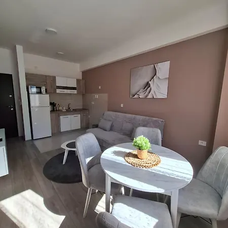 דירה Dora ג'אגודינה